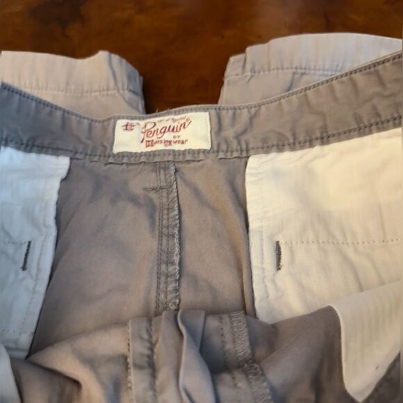 The Original Penguin Men's Grey Shorts Size 36 - Picture 5 of 14